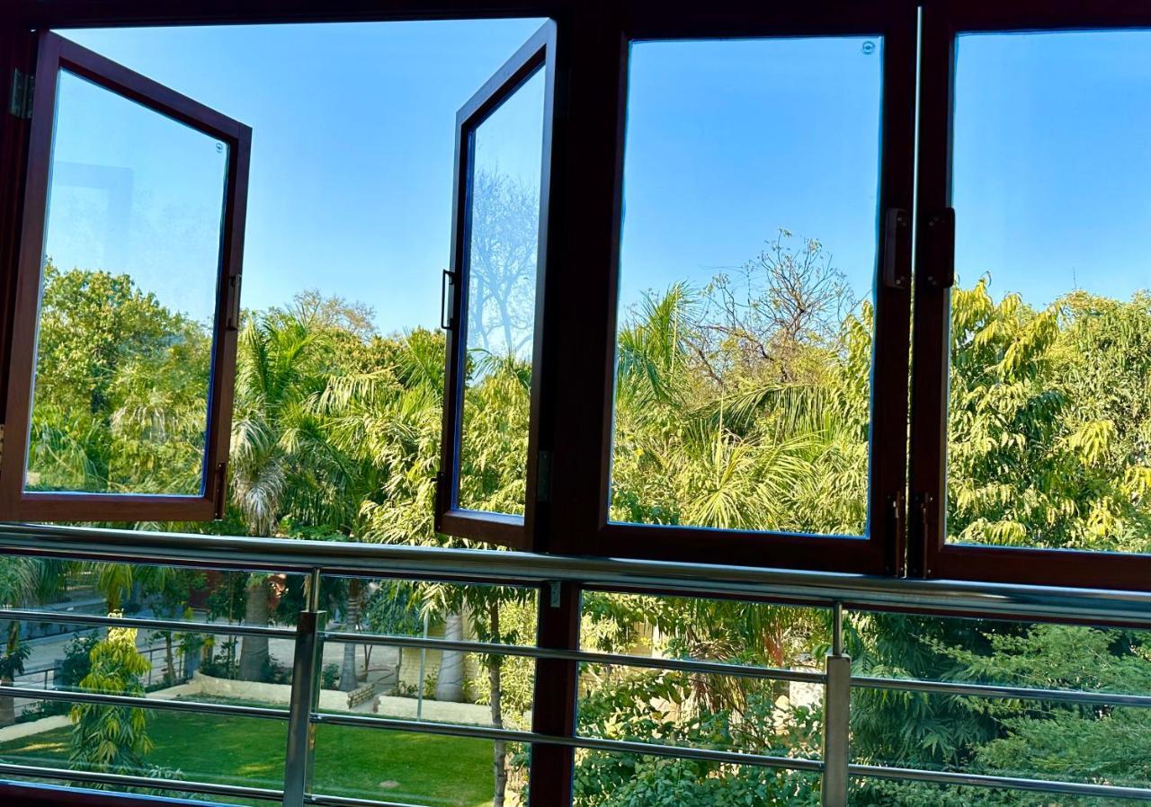 Kaashi Flora Villa Варанаси Екстериор снимка